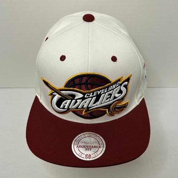 Mitchell & Ness Cleveland Cavaliers NBA Snap Back Ball Cap Hat White Maroon - Picture 1 of 10
